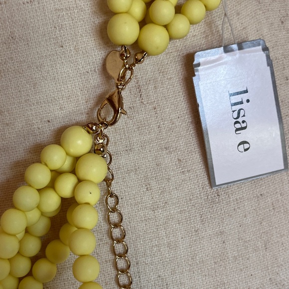 Lisa e Multilayers Yellow Beaded Necklace - Picture 4 of 4